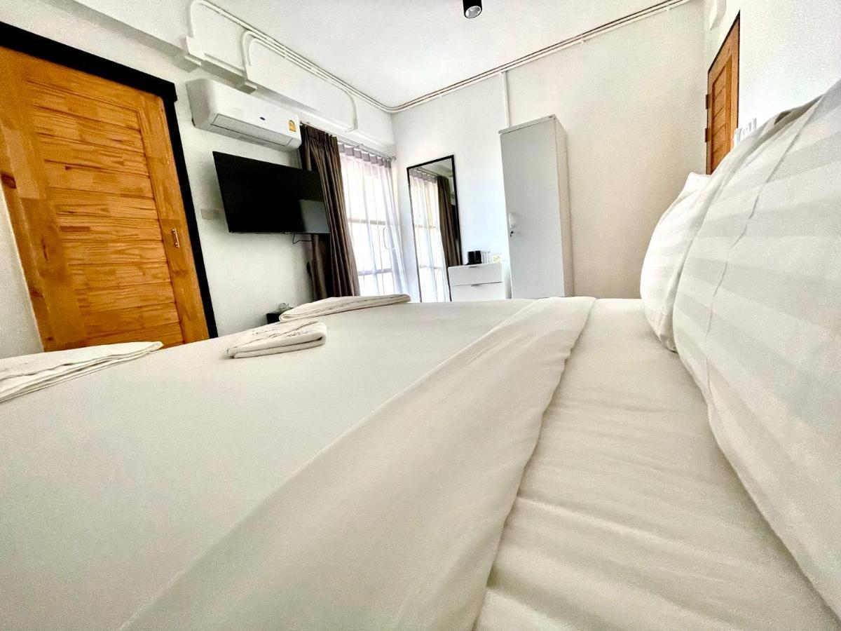 Laewan Guesthouse 반 타이 외부 사진