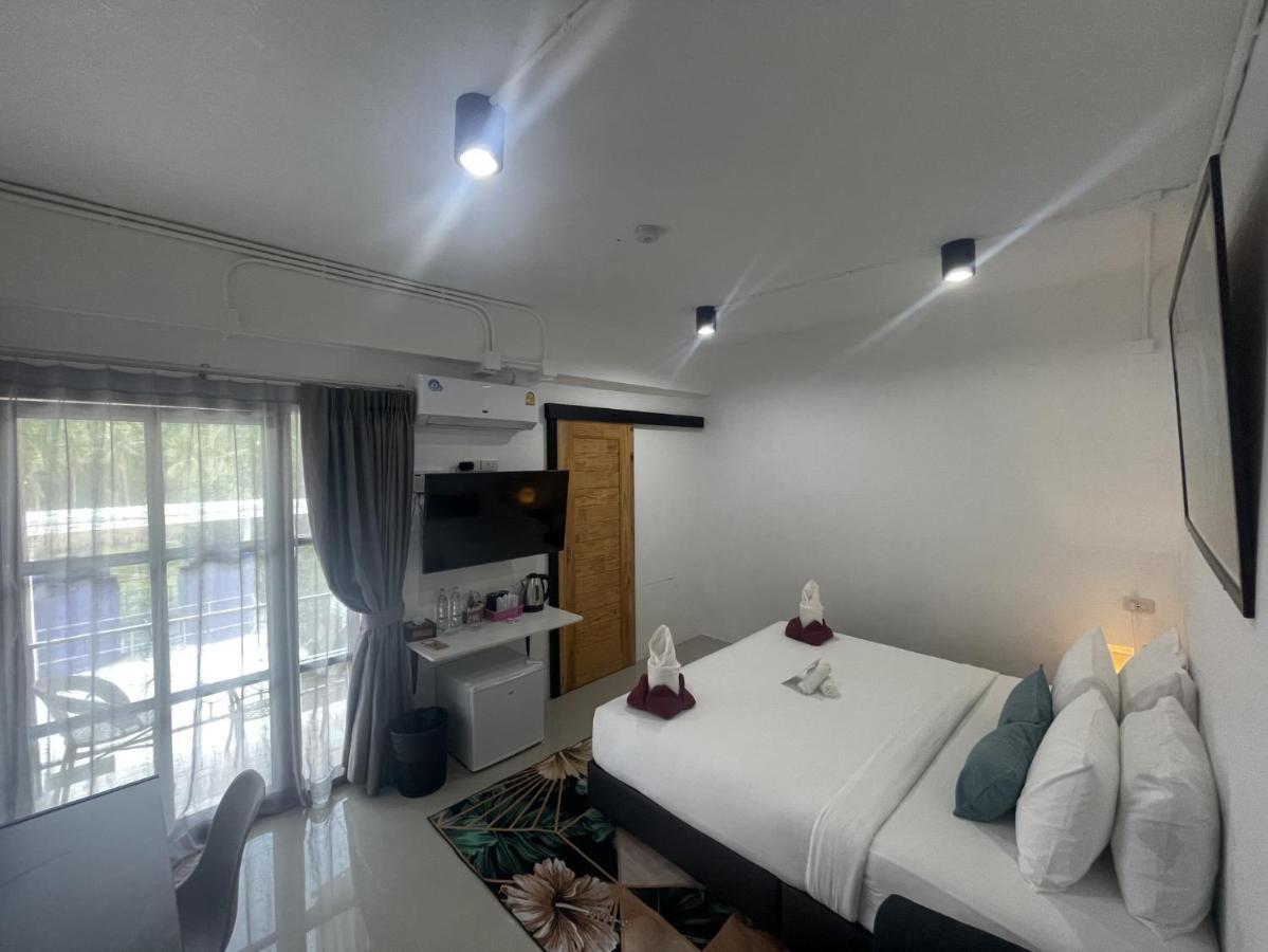 Laewan Guesthouse 반 타이 외부 사진