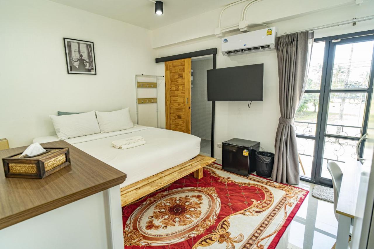 Laewan Guesthouse 반 타이 외부 사진